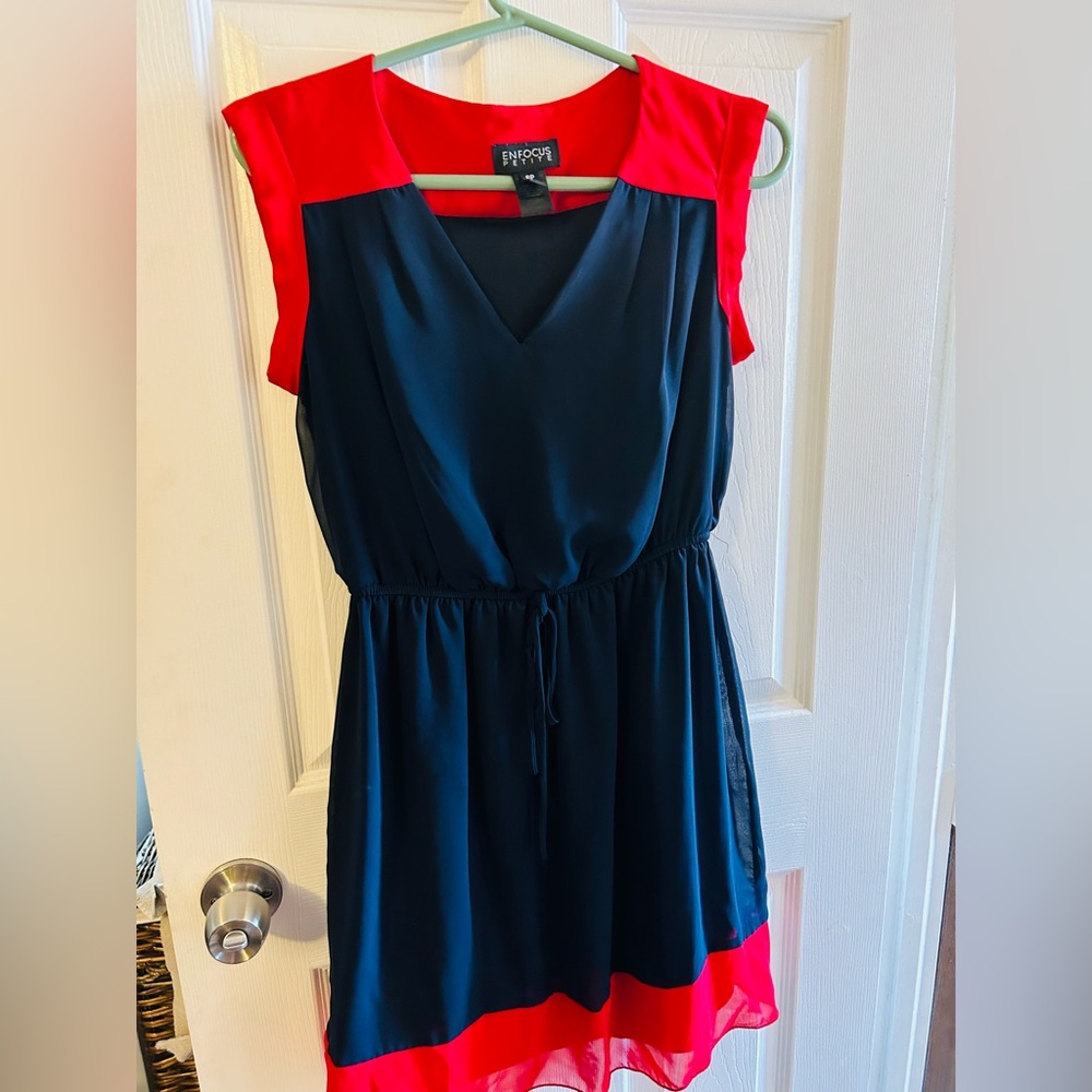 Short sleeve dress